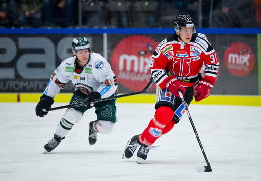 Örebros Ville Viitaluoma gjorde hattrick i sin första