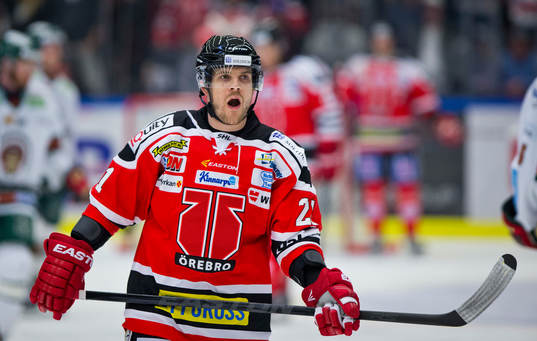 Örebros Brett Sterling i SHL mellan Örebro och Frölunda