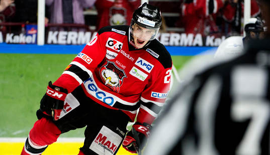 Malmö Redhawks Henrik Hetta jublar