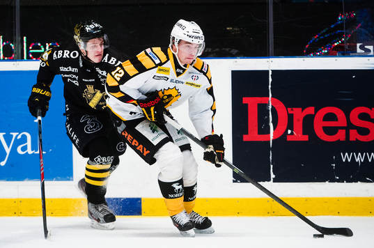 s Mattias Janmark  och Skellefteås  Adam Pettersson