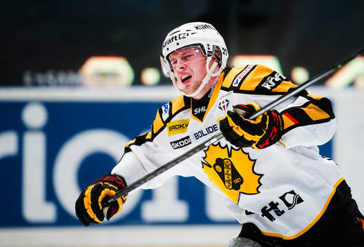 Skellefteås  Martin Lundberg  har ont