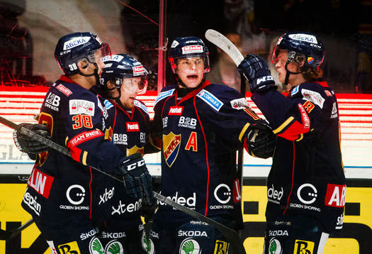Djurgårdens spelare  jublar