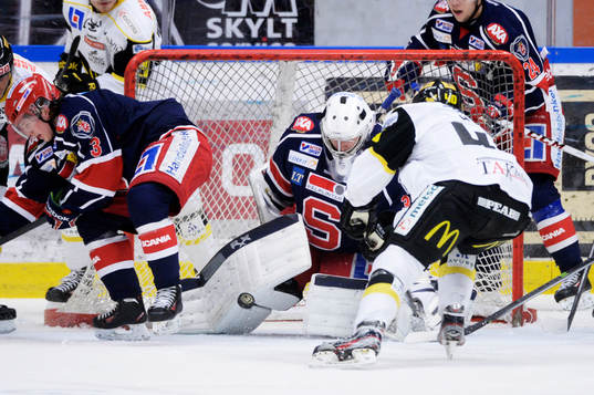 Södertäljes målvakt Andreas Andersson