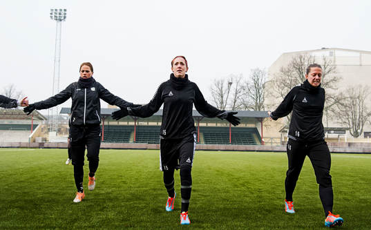 Rosengårds Sara Björk Gunnarsdottir, Therese Sjögran,