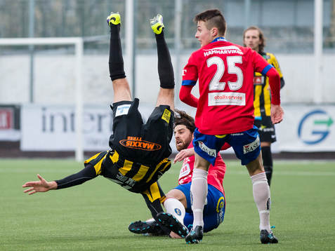 Häckens Leonard Zuta får en lufttur