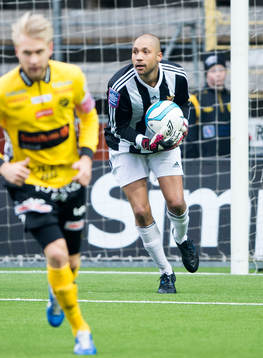 Östersunds målvakt Aly Keita