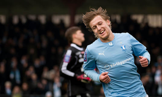 Malmös Emil Forsberg jublar