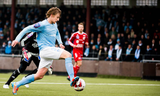 Malmös Emil Forsberg gör mål