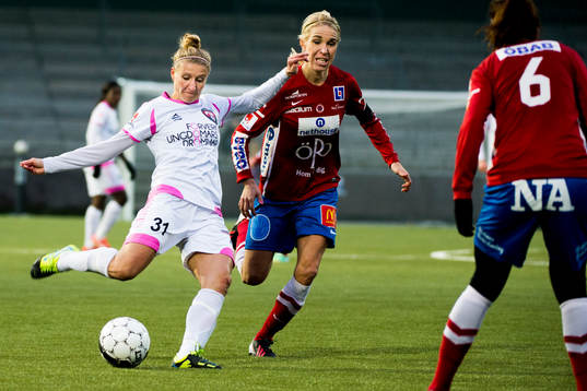 FC Rosengårds Anja Mittag och Örebros Elin Magnusson