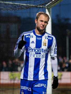 IFK Göteborgs Robin Söder jublar i målet