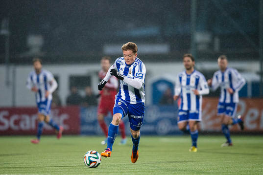 IFK Göteborgs Sam Larsson sätter fart