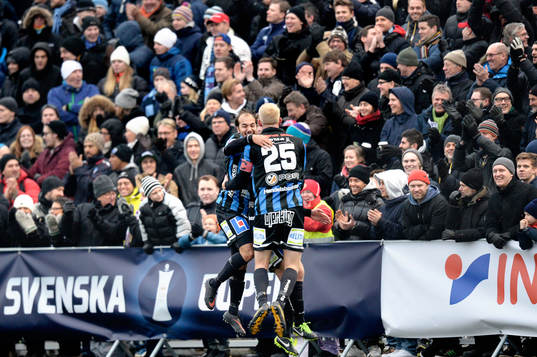 Sirius Karl Larson kramar om Carl Nyström