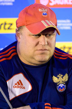 Sergey Lavrentyev, förbundskapten Ryssland, på en