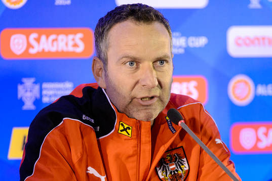 Dominik Thalhammer, förbundskapten Österrike, på en