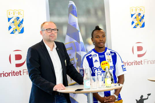 IFK Göteborg och Håkan Mild presenterar nyförvärvet May