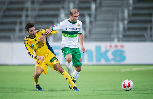 Ängelholms Muamet Asanovski och Hammarbys Kennedy