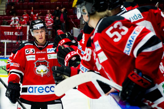 Malmö Redhawks Marcus Olsson spelar sin första match för