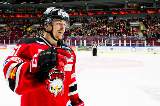 Malmö Redhawks Nicklas Jadeland jublar