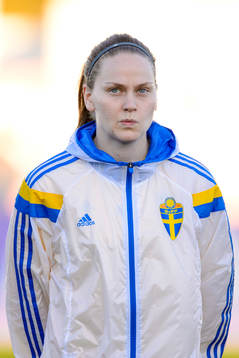 Sveriges Lisa Dahlkvist innan matchen mellan Sverige och
