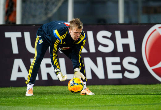 Johan Dahlin värmer upp
