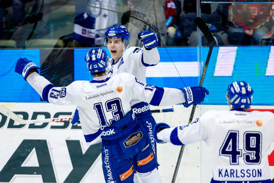 Leksands Jon Knuts och Patrik Hersley (h) jublar