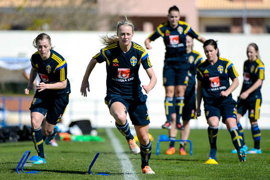 Sveriges Amanda Ilestedt på en träning