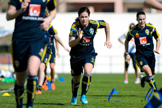 Bläddra bland fler bilder av Fotboll, Dam, Algarve Cup, Sverige, Träning