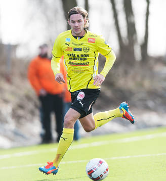 Mjällbys Danny Ervik i matchen i Svenska Cupen mellan