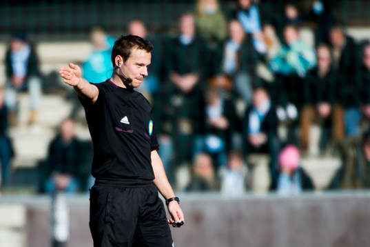 Domare Kristoffer Karlsson