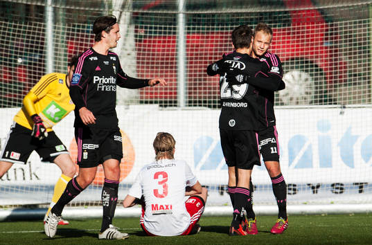 IFK Göteborgs Robin Söder jublar