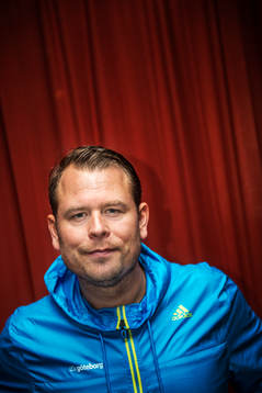 IFK Göteborgs tränare Mikale Stahre före fotbollsmatchen