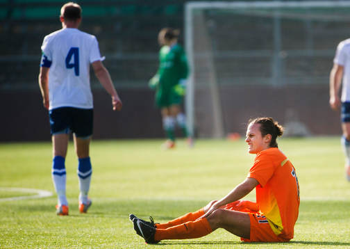 AFC Uniteds  Robert Åstedt  deppar