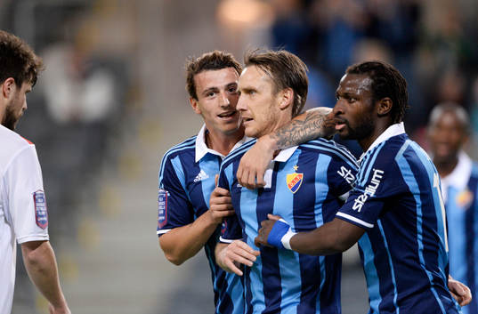 Djurgårdens Erton Fejzullahu, Andreas Johansson och Amadou