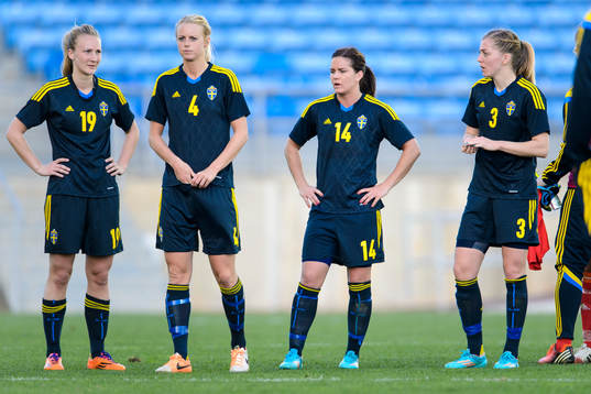 Sveriges Emma Lund, Amanda Ilestedt, Hanna Folkesson och