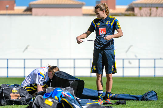 Sveriges fysiolog Helena Andersson och Charlotte Rohlin på