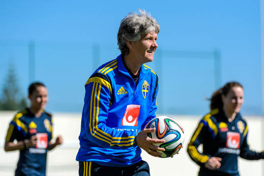 Bläddra bland fler bilder av Fotboll, Dam, Algarve Cup, Sverige, Träning