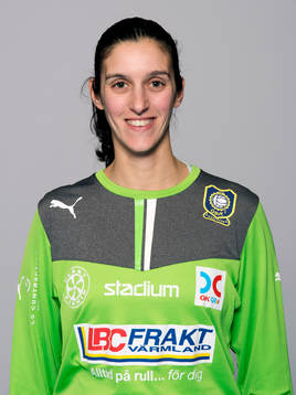 Damfotbollsspelaren Maria Yatrakis, Karlstad/Qbik
