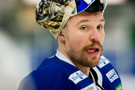 Karlskogas målvakt Justin Pogge