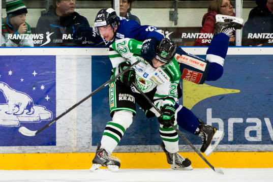 Rögles Eric Martinsson och Karlskogas Pontus Vesterholm