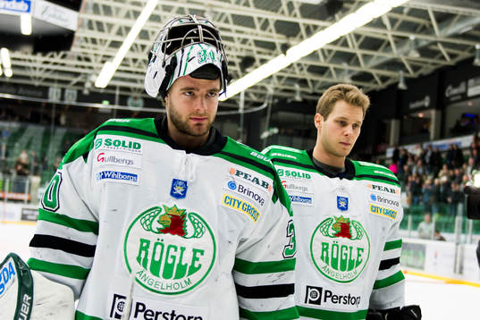 Rögles målvakter Kevin Lindskoug och Brandon Maxwell