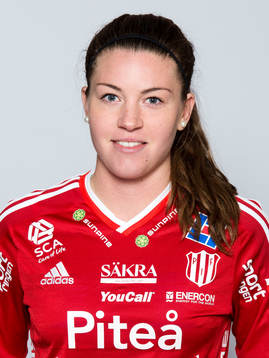 Damfotbollsspelaren Pauline Hammarlund, Piteå IF