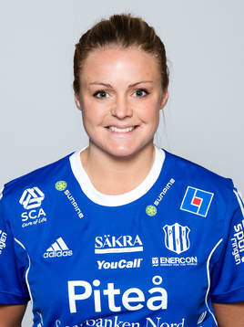 Damfotbollsspelaren Hilda Carlén, Piteå IF