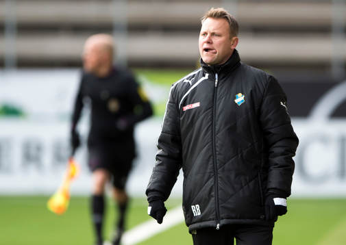 Östers tränare Roberth Björknesjö