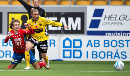 Kamp mellan Östers Alexander Henningsson och Elfsborgs