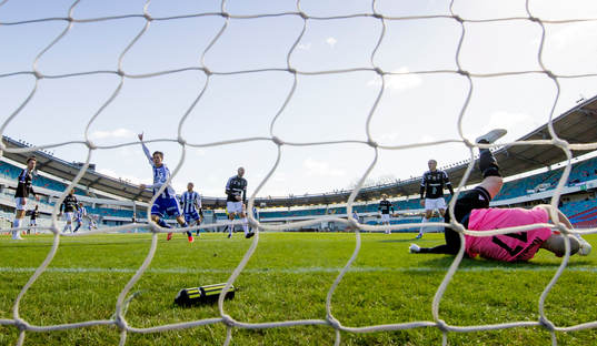 IFK Göteborgs Lasse Vibe jublar