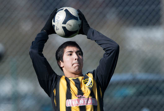 Hässleholms Diego Delgado i träningsmatchen i fotboll