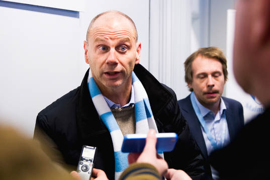 Malmös ordförande Håkan Jeppsson svarar på frågor