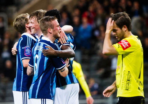 Djurgårdens Emil Bergström jublar