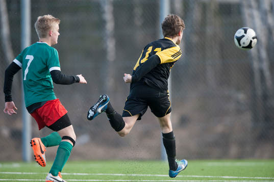 Hässleholms Elliott Nilsson på språng i DM-matchen i
