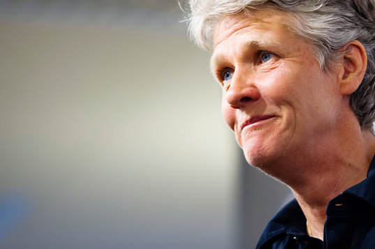 Pia Sundhage presenterar truppen